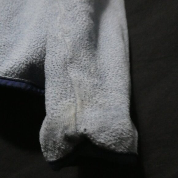 ROOTS | medium | Vintage Light Blue Fleece | 1/4 Zip-Up | Sleeve Pocket | EUC - Picture 16 of 16